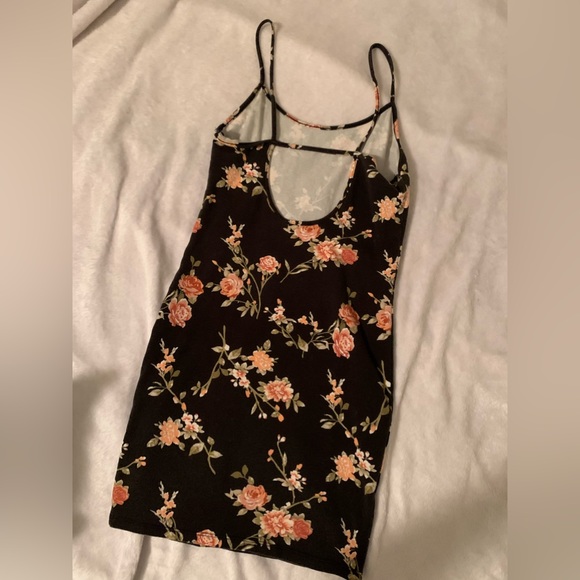 Brand: Garage Size: XS - Picture 2 of 2